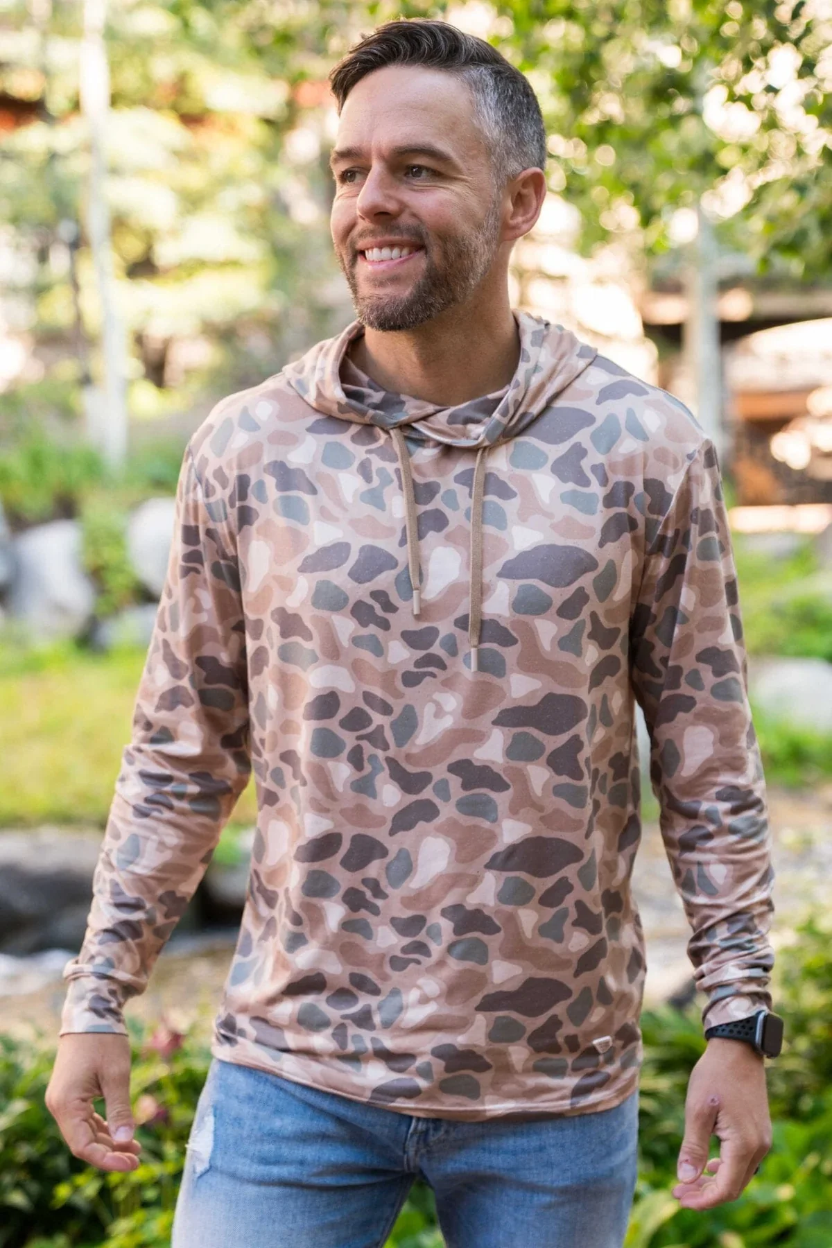 Burlebo Performance Hoodie - Image 13