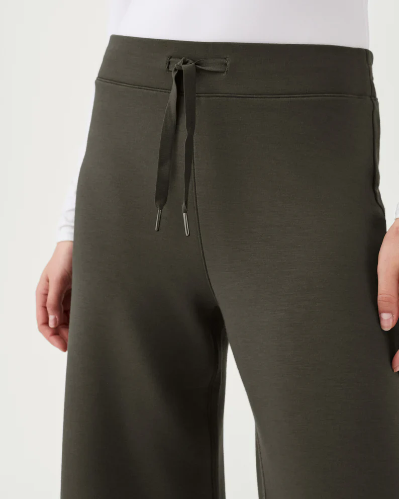 Spanx Air Essentials Wide Leg Pants - Image 18