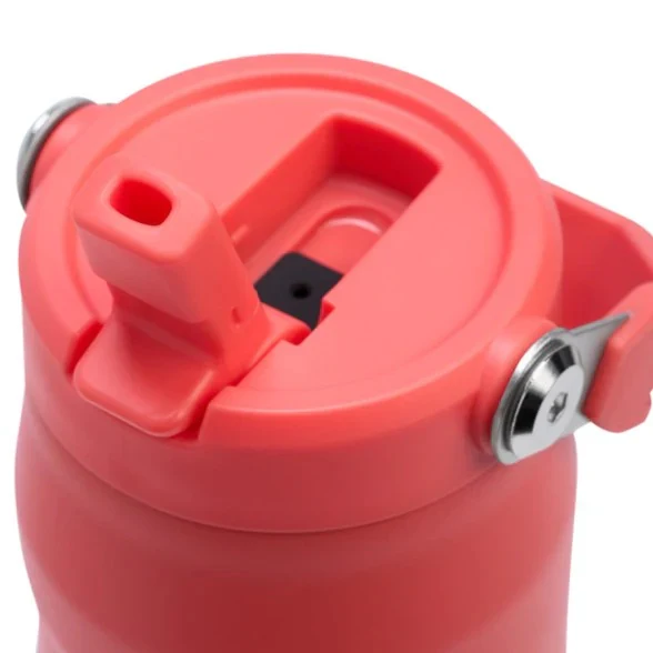 Stanley 24oz Iceflow Aerolight Flipstraw Bottle - Image 3